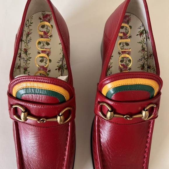 GUCCI Women's Red Leather Heeled Horsebit Loafers Size 8.5 (US) NIB 475657 - Picture 4 of 9